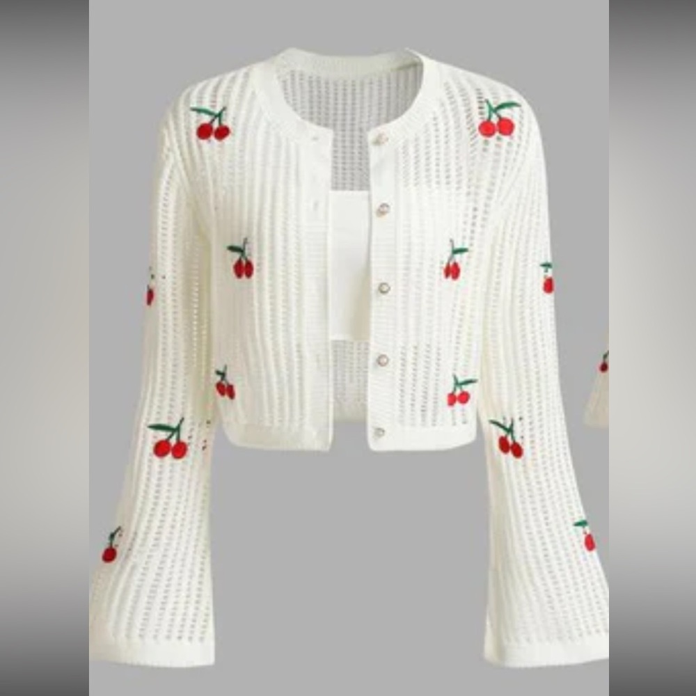 NWT Yozy Cherry Embroidered White Sweater